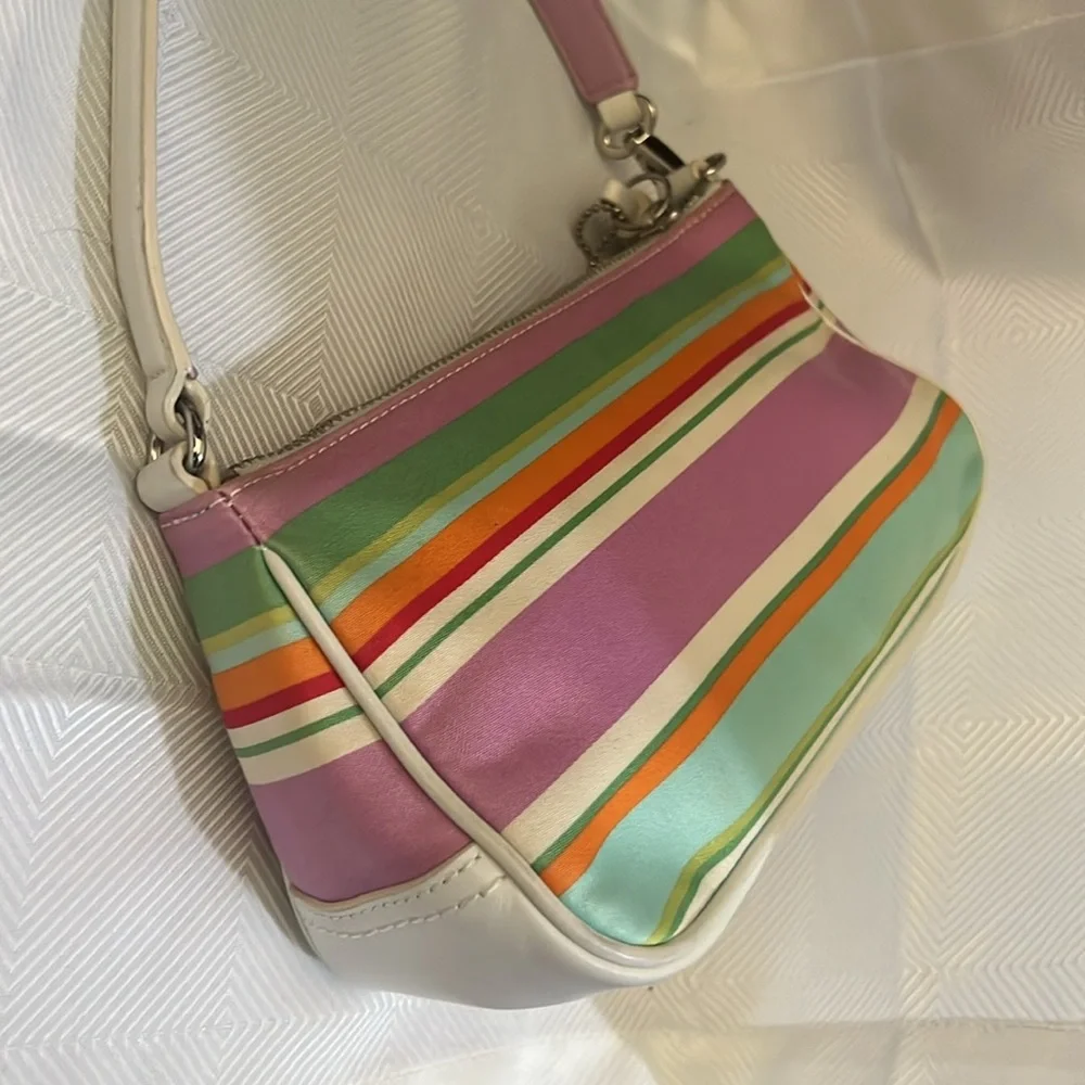 Vintage Coach Y2k Hampton Stripe Multi-Color Mini Baguette Shoulder Bag - Picture 4 of 6